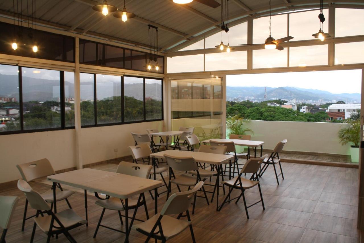 Apartahotel Kelly Cali Bagian luar foto