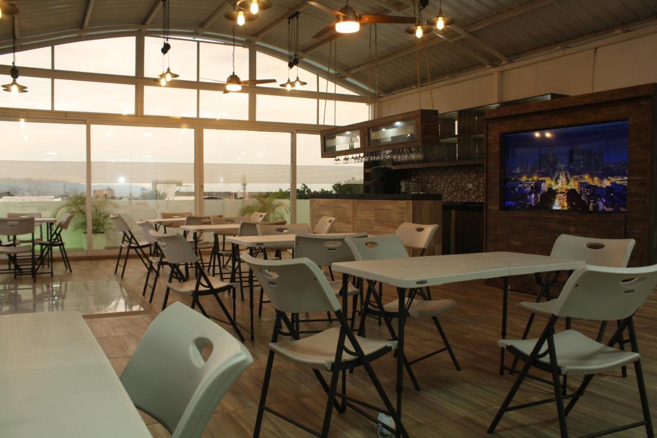 Apartahotel Kelly Cali Bagian luar foto
