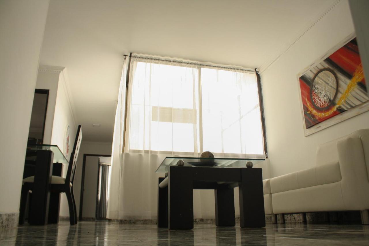 Apartahotel Kelly Cali Bagian luar foto